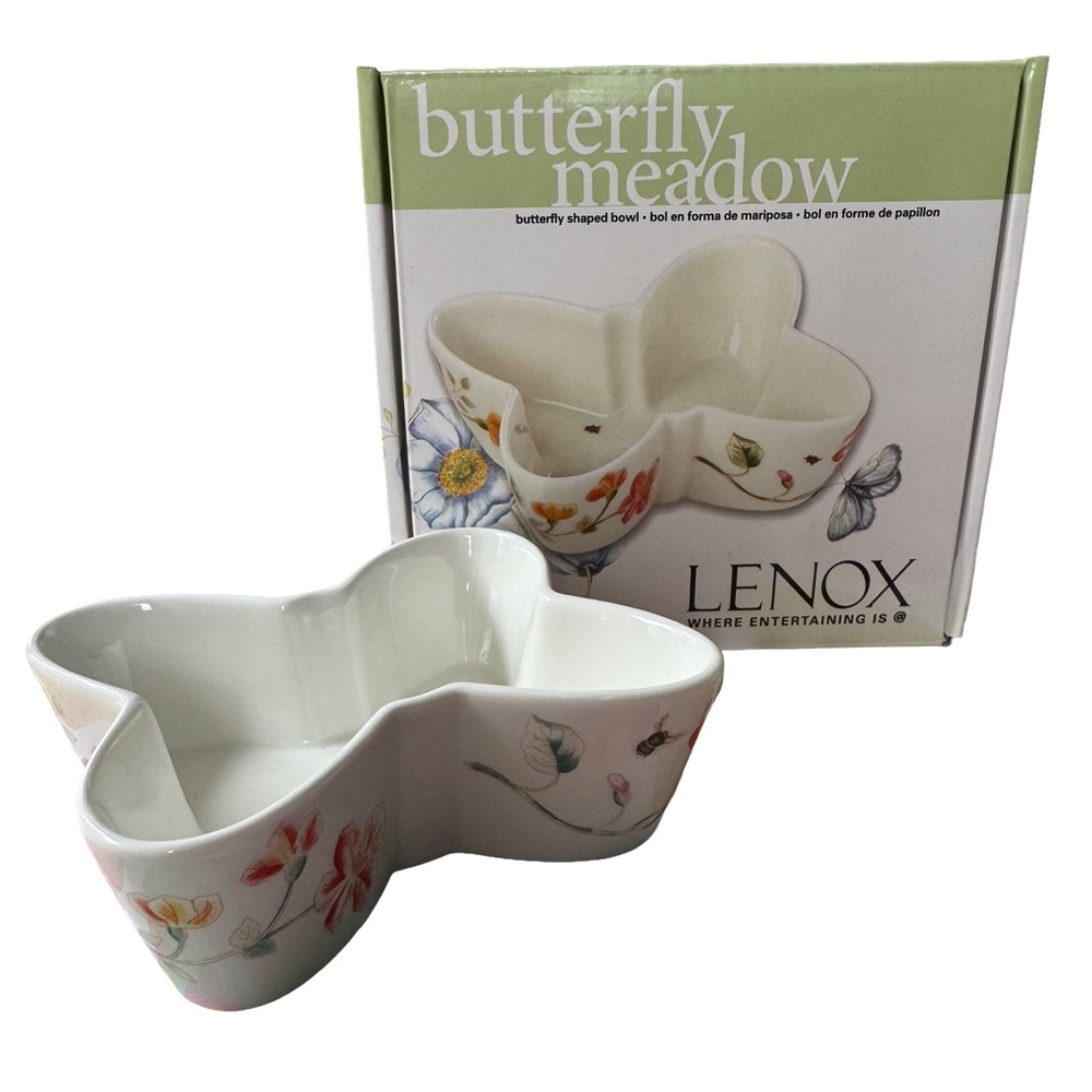 ❗️SOLD❗️Lenox Butterfly Meadow Shaped Bowl